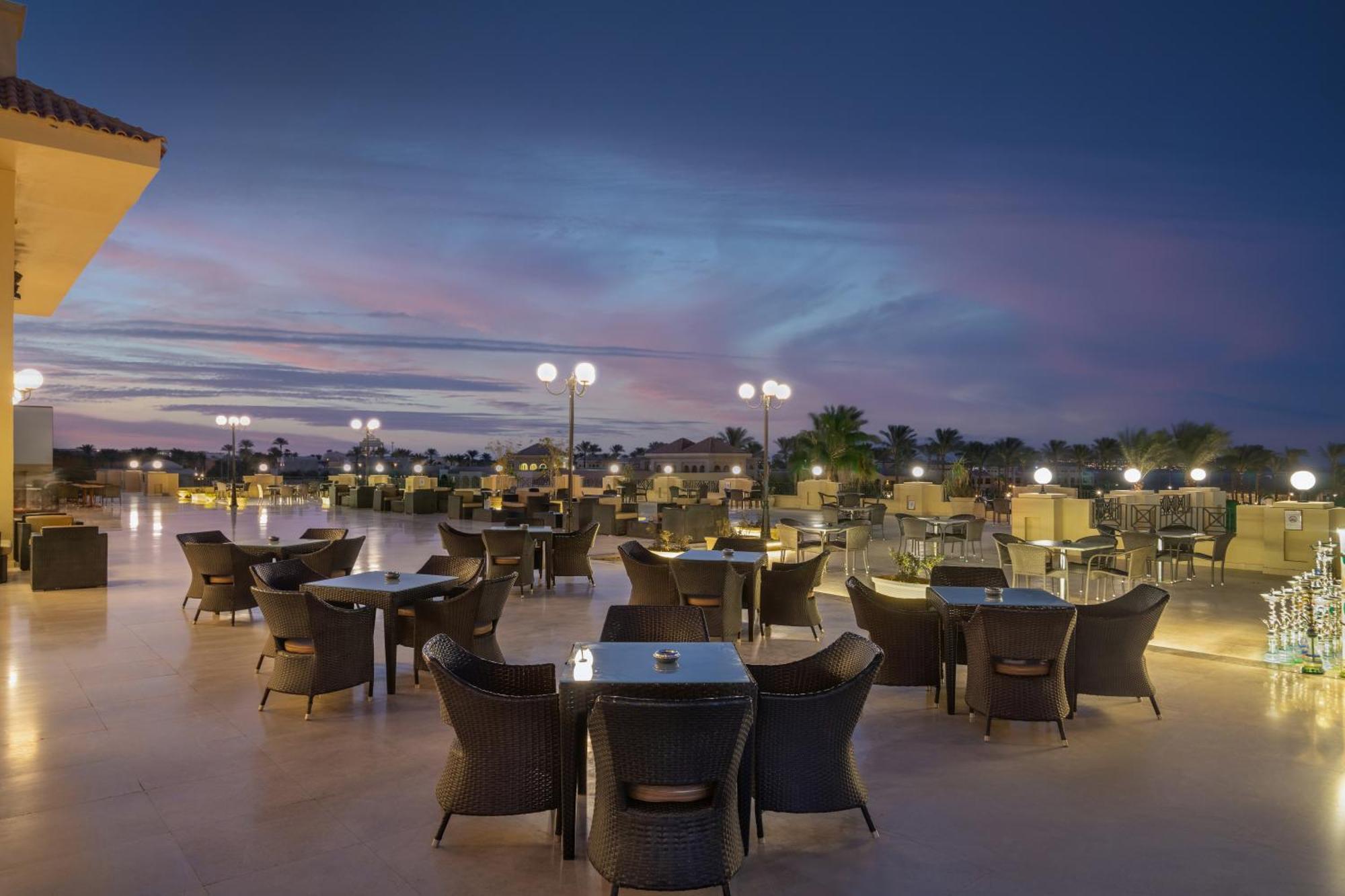 Cleopatra Luxury Resort Makadi Bay Hurghada Esterno foto